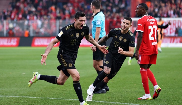 Pekan Ke-10 Liga Jerman 2021-2022 Dortmund-Munchen Menang