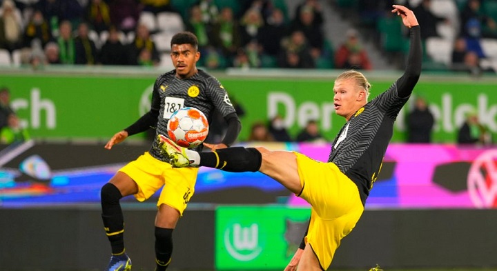 Pekan Ke-13 Liga Jerman 2021-2022: Dortmund Tempel Ketat Munchen
