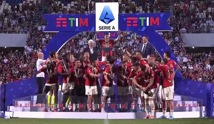 Giornata Ke-38 Liga Italia: Bekuk Sassuolo, Milan Sabet Scudetto
